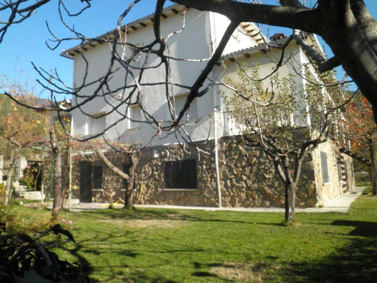 Amatalasvinas Piedralaves Exterior photo