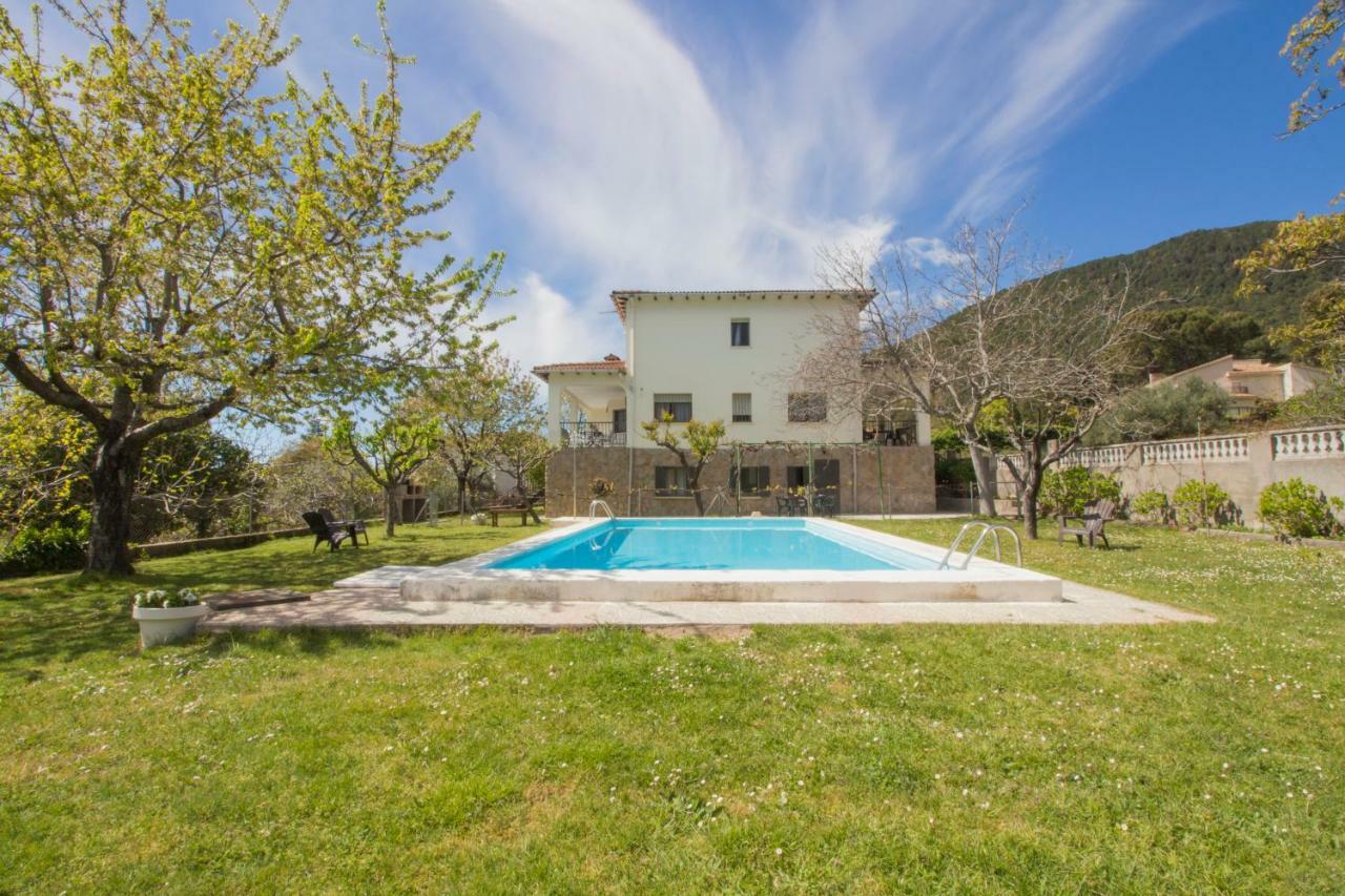 Amatalasvinas Piedralaves Exterior photo